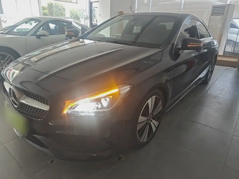 Mercedes-Benz CLA-Class