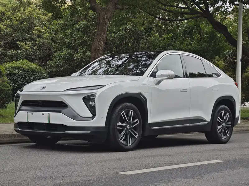 NIO EC6