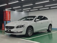 Volvo S60 2015