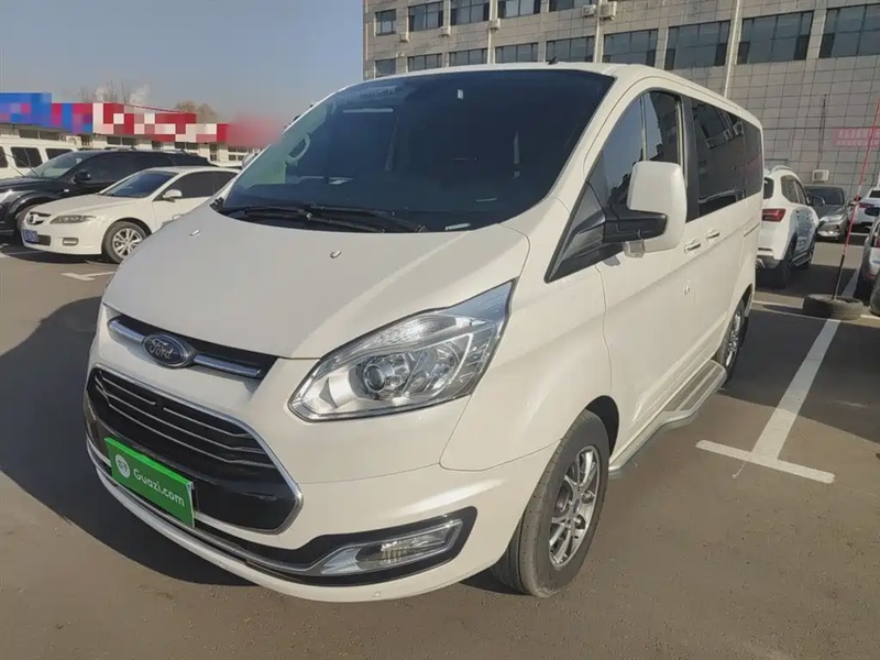 Ford Tourneo