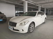 Infiniti Q70 2013