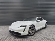 Porsche Taycan 2022