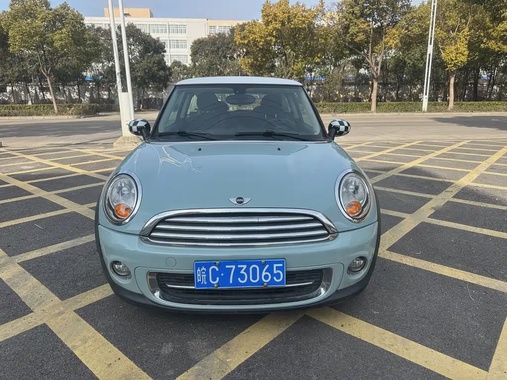 MINI Other 2011