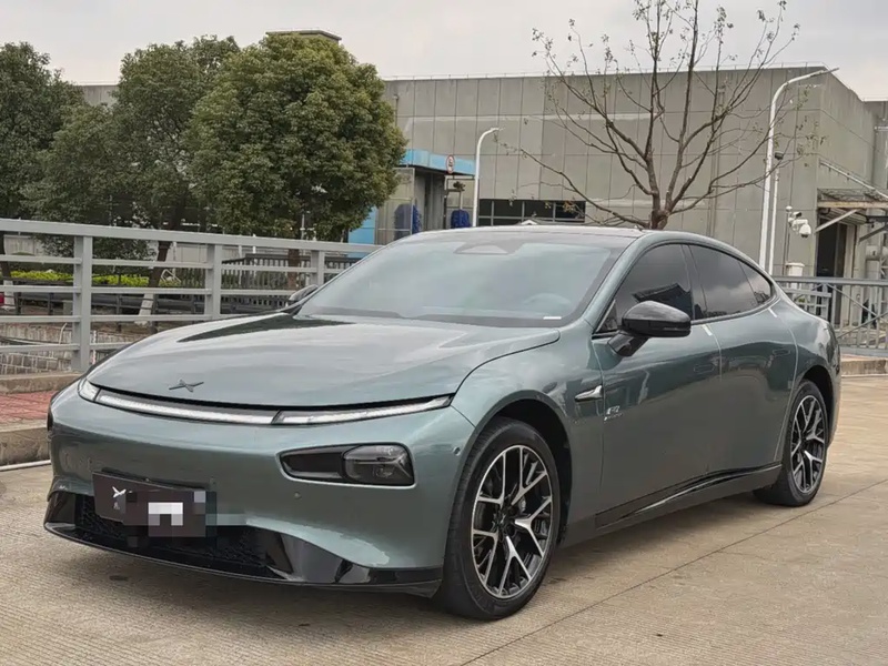 XPeng P7
