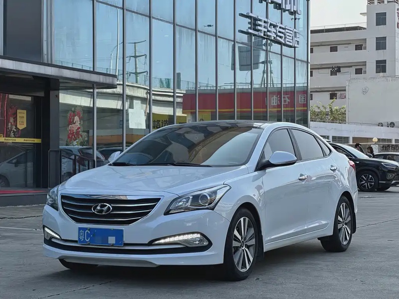 Hyundai Mistra