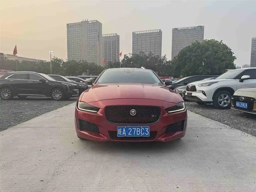 Jaguar XE 2016