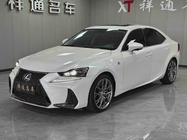 Lexus IS 2019