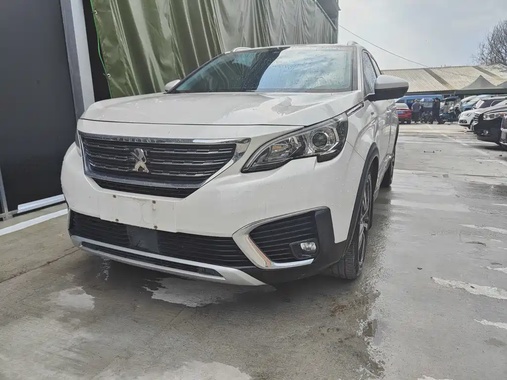 Peugeot 5008 2017