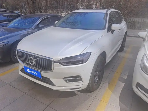 Volvo XC60 2019
