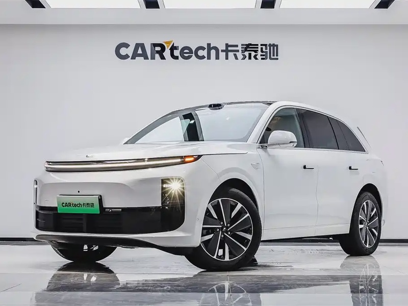 Li Auto L6