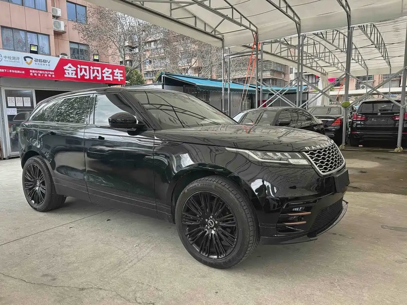 Land Rover Velar