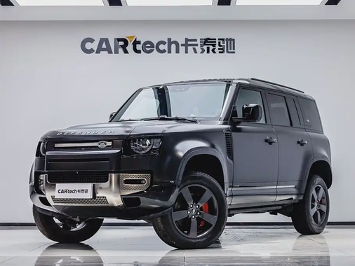 Land Rover Defender 2024