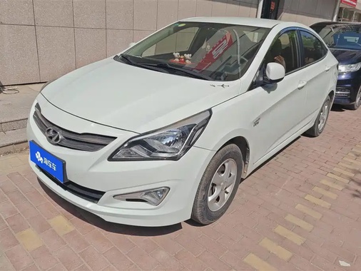 Hyundai Verna 2016