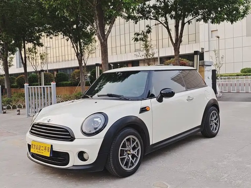 MINI Other 2013