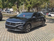Volkswagen Passat 2025