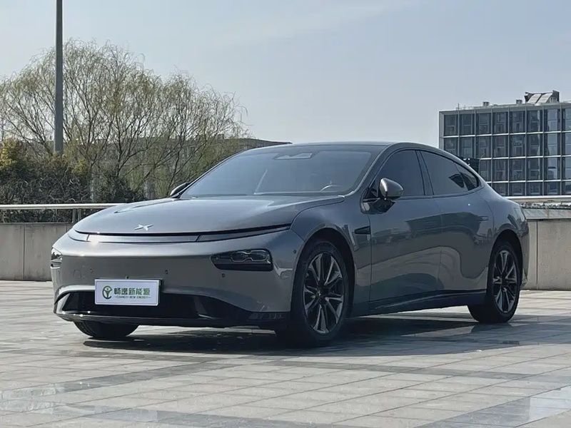 XPeng P7
