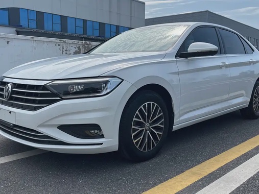 Volkswagen Sagitar 2019