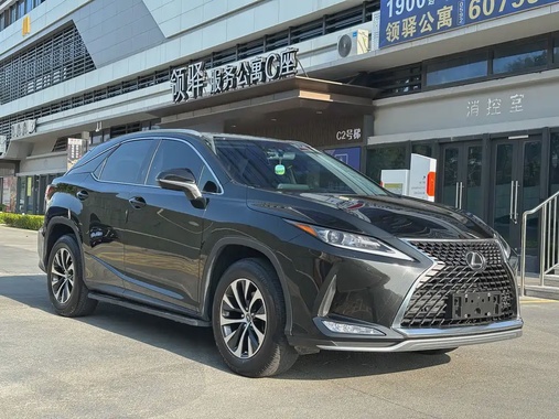 Lexus RX 2022
