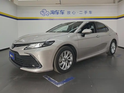 Toyota Camry 2022