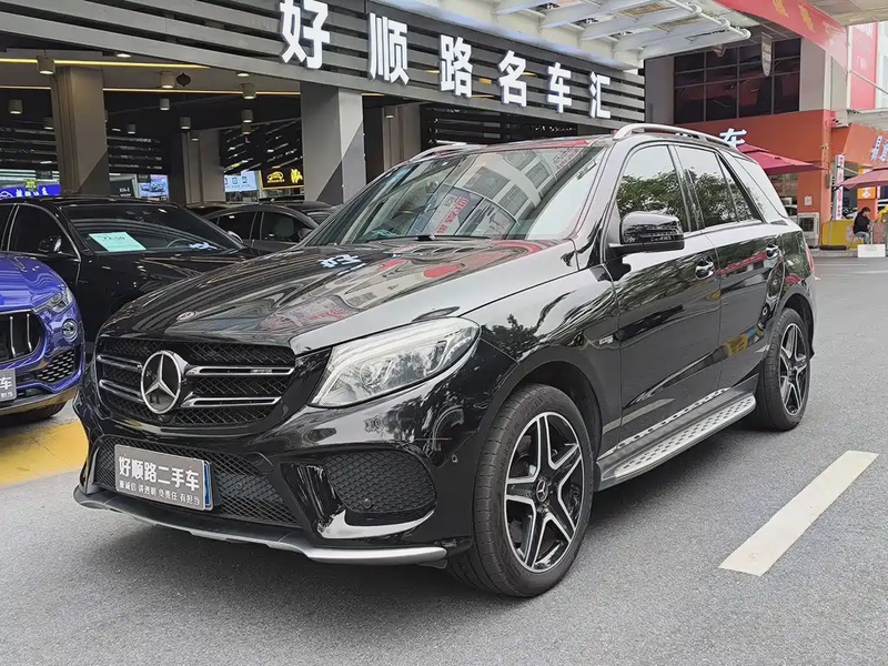 Mercedes-Benz GLE-Class