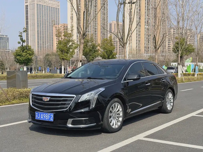 Cadillac XTS