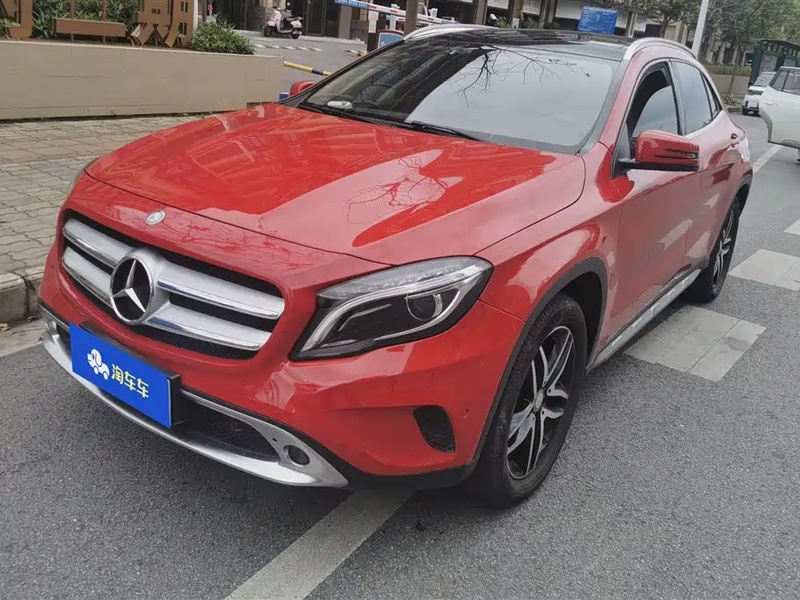 Mercedes-Benz GLA-Class