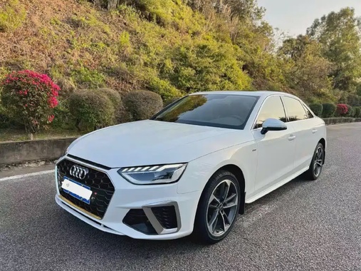 Audi A4 2024