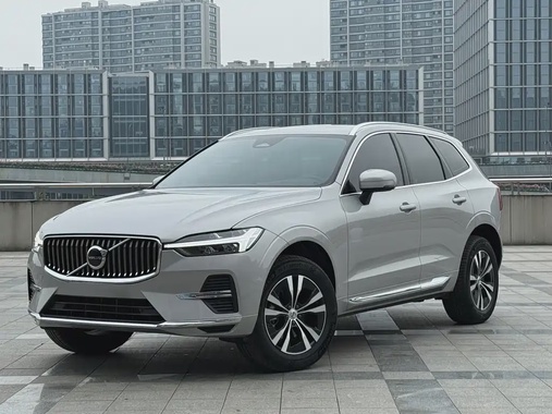 Volvo XC60 2025