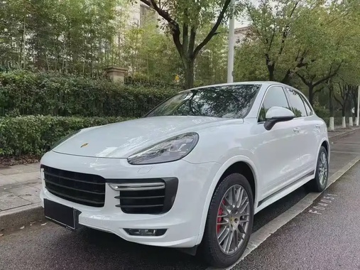 Porsche Cayenne 2016