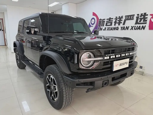 Ford Bronco 2024