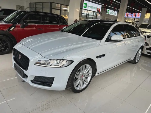 Jaguar XF 2020