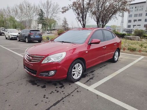 Hyundai Elantra 2011