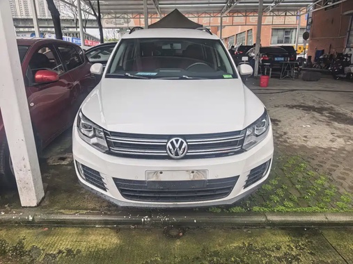 Volkswagen Tiguan 2014