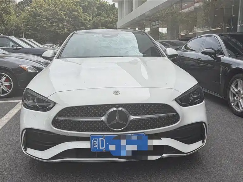 Mercedes-Benz C-Class