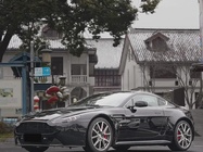 Aston Martin Vantage 2014