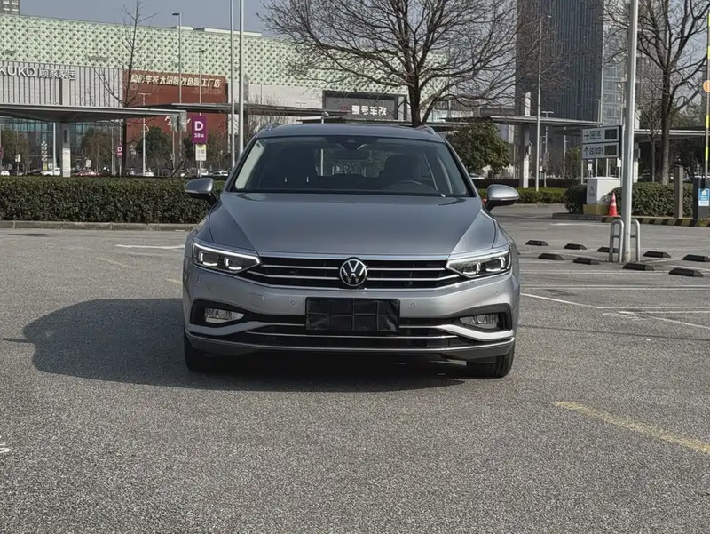 Volkswagen Viloran