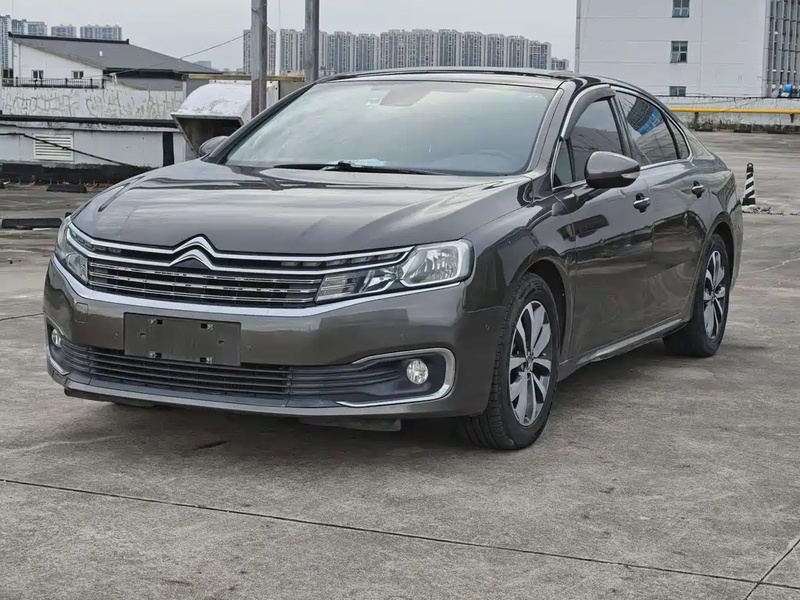 Citroen C6