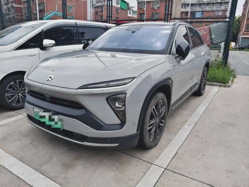 NIO ES6