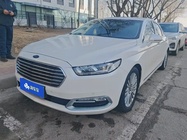 Ford Taurus 2016