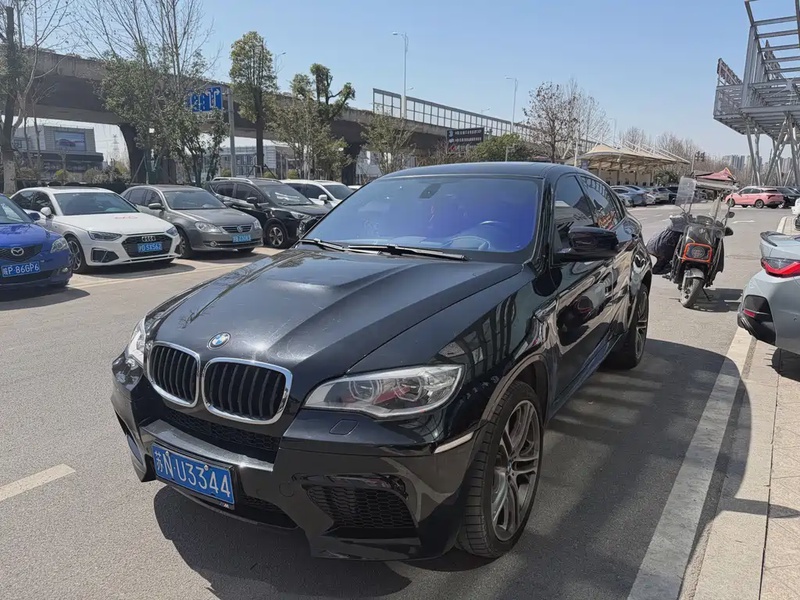 BMW X6M