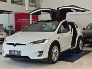 Tesla Model X 2018
