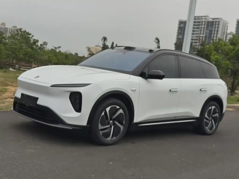 NIO ES6
