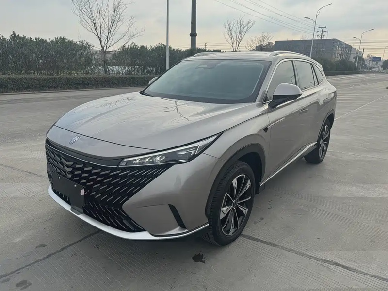 Roewe RX5