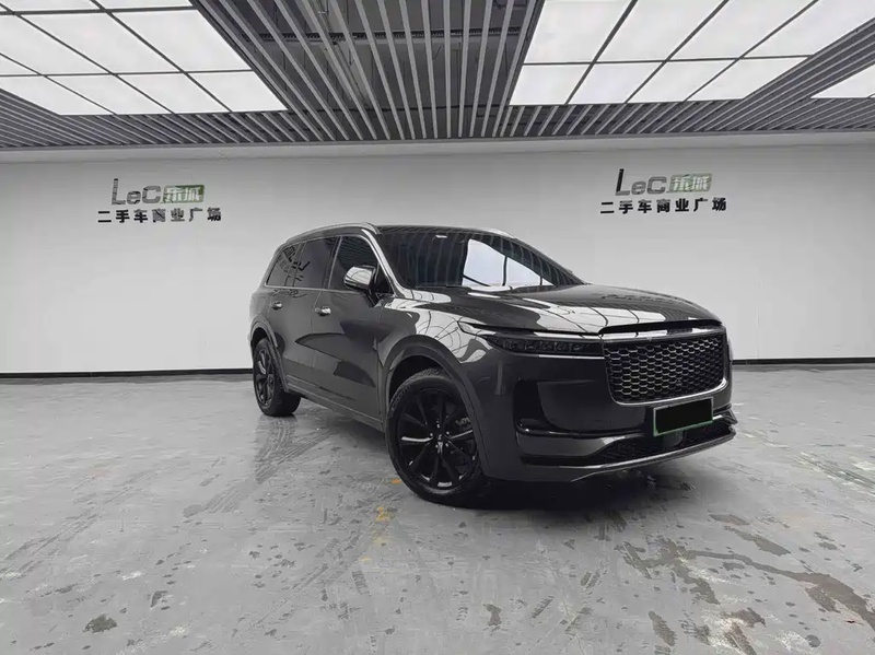 Li Auto ONE