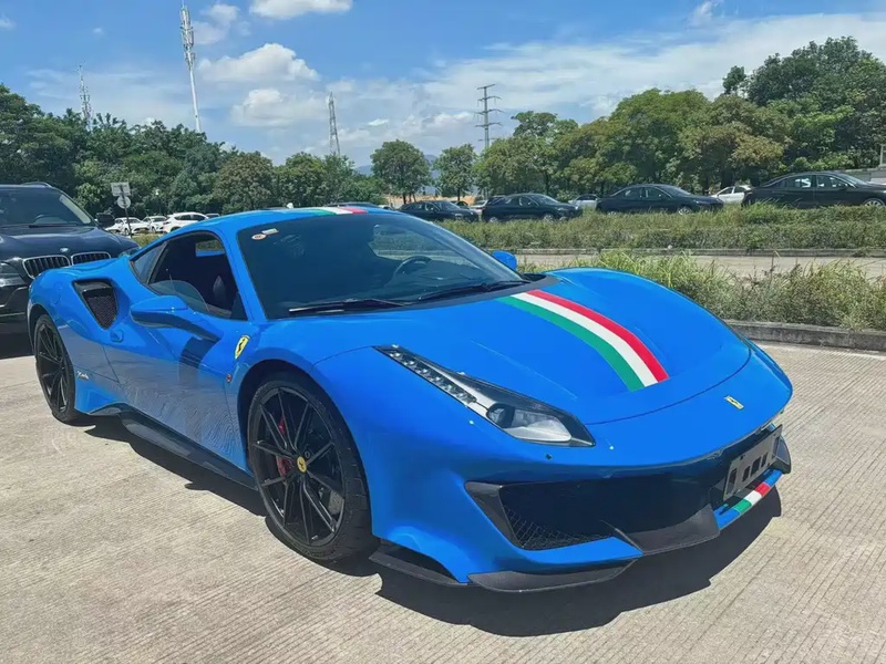 Ferrari 488