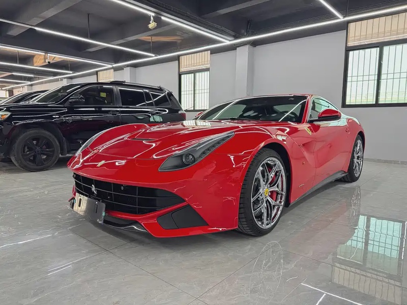 Ferrari F12