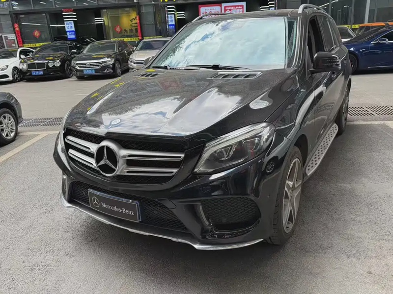 Mercedes-Benz GLE-Class
