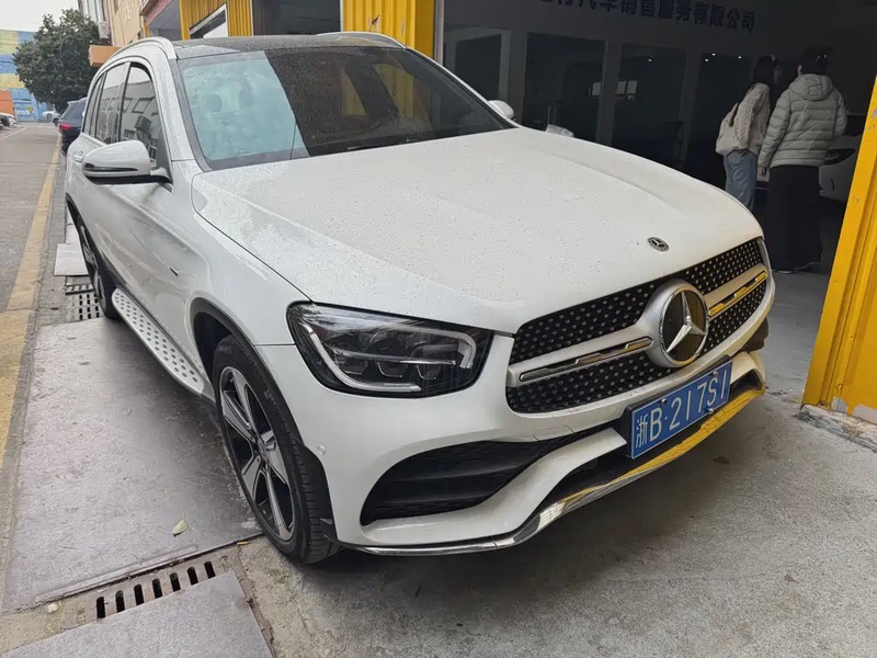 Mercedes-Benz GLC-Class