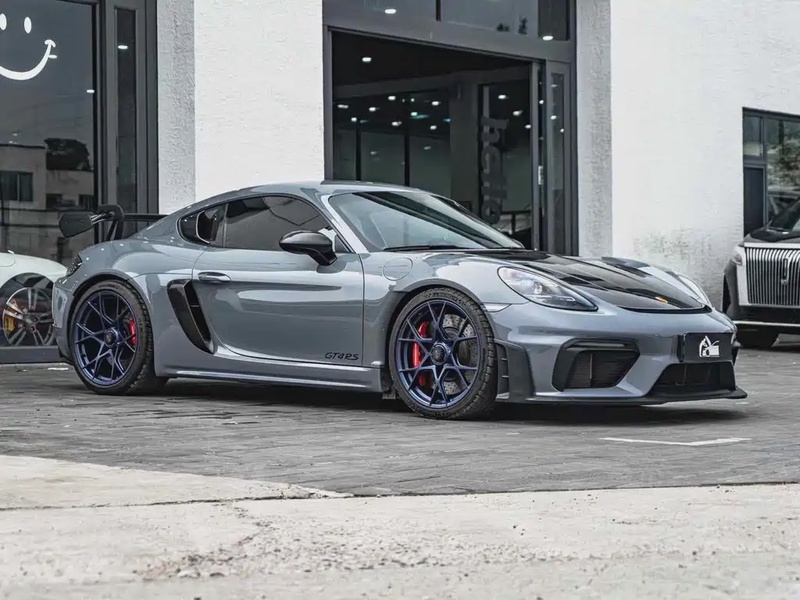 Porsche 718
