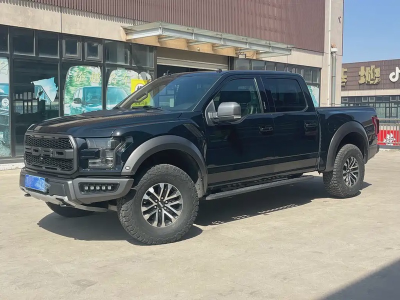 Ford F-150 Raptor